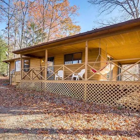 Birdwatching, Board Games And Bbqs Cabin In Murphy!